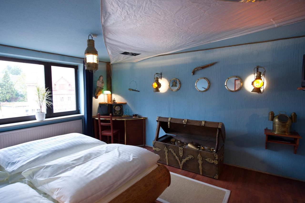Hotel Goldflair Am Rathaus コルバッハ エクステリア 写真