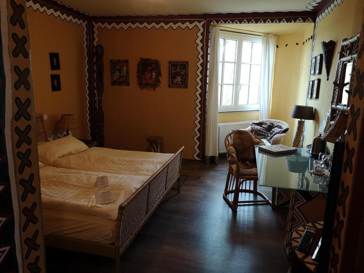 Hotel Goldflair Am Rathaus コルバッハ エクステリア 写真
