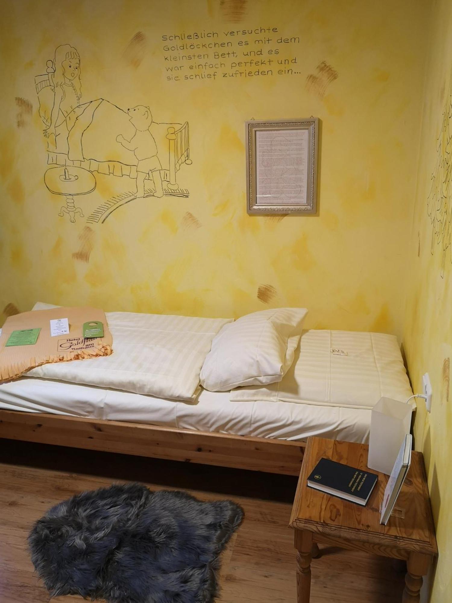 Hotel Goldflair Am Rathaus コルバッハ エクステリア 写真