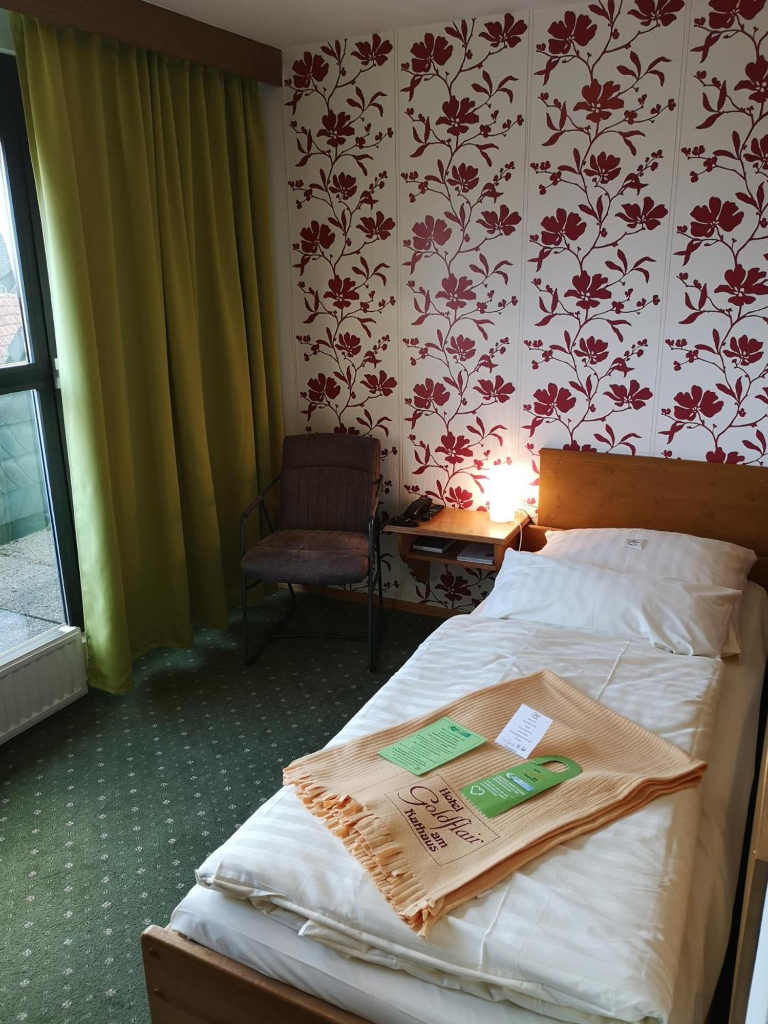Hotel Goldflair Am Rathaus コルバッハ エクステリア 写真